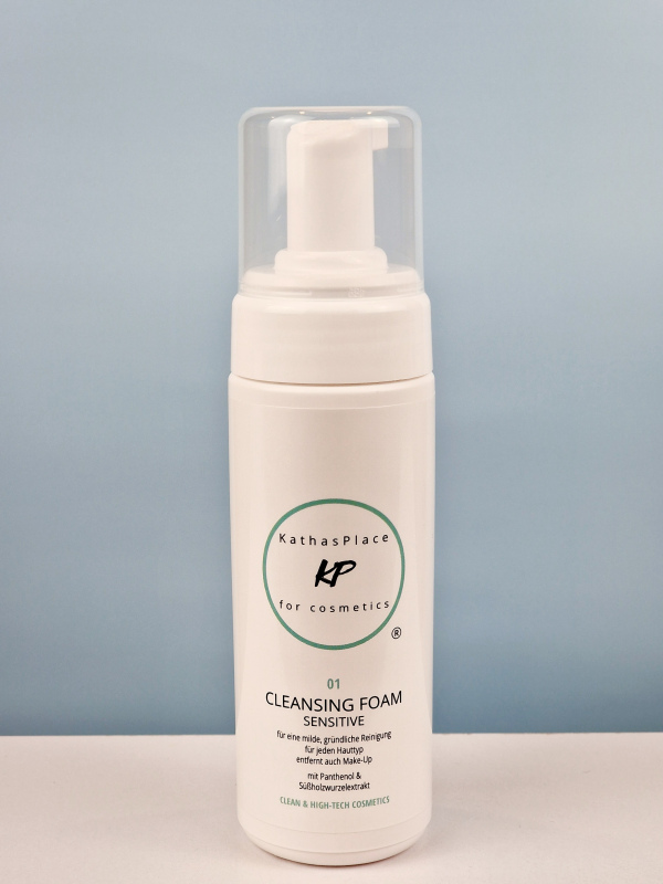 CLEANSING FOAM SENSITIVE: 1 Wasch-Pad gratis dazu! sanfter Reinigungsschaum für eine milde & gründliche Reinigung, bei empfindlicher Haut